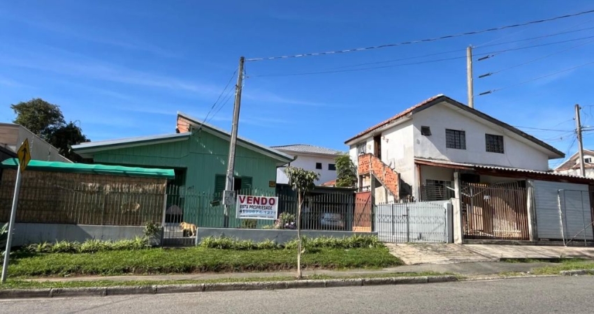 Terreno com casa no Portão, 224 m², por R$ 420.000,00