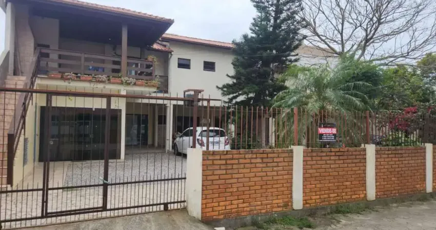 Pousada para Venda em Florianópolis, Ingleses do Rio Vermelho, 7 dormitórios, 1 suíte, 6 banheiros, 5 vagas