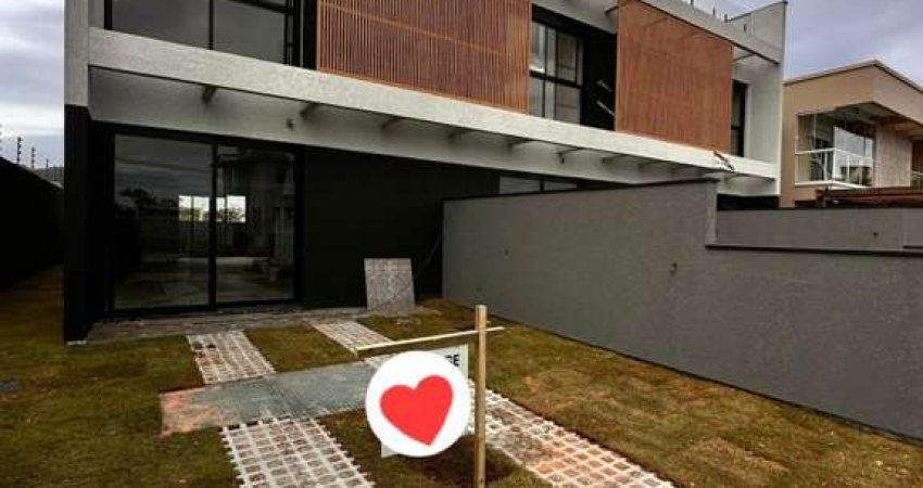 Casa para Venda em Florianópolis, Ingleses do Rio Vermelho, 3 dormitórios, 3 suítes, 4 banheiros, 2 vagas