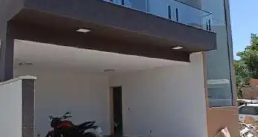 Sobrado para Venda em Florianópolis, São João do Rio Vermelho, 2 dormitórios, 2 suítes, 3 banheiros, 1 vaga