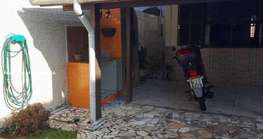 Casa para Venda em Florianópolis, Ingleses do Rio Vermelho, 2 dormitórios, 1 suíte, 1 banheiro, 3 vagas