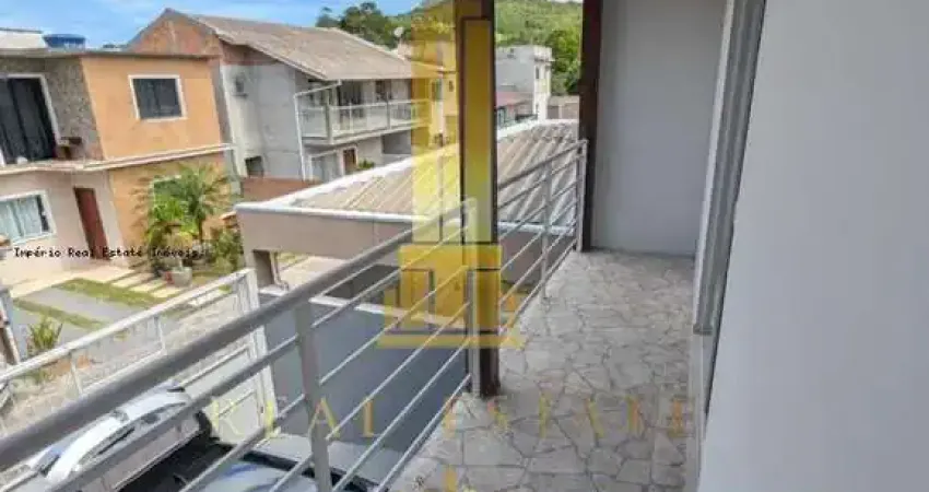 Sobrado para Venda em Florianópolis, Ingleses do Rio Vermelho, 2 dormitórios, 1 banheiro, 2 vagas