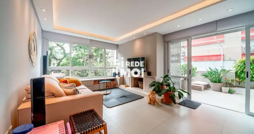 Apartamento com 3 quartos à venda na Rua Santa Cecília, 2118, Rio Branco, Porto Alegre