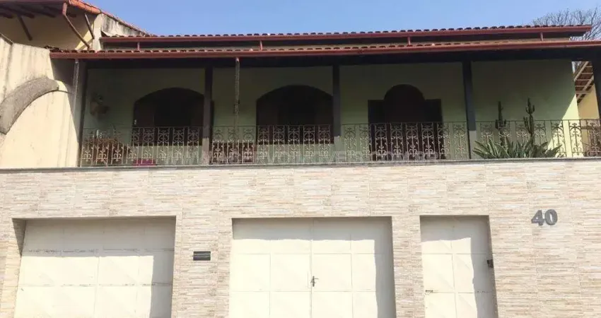 Casa à venda, 232 m² por R$ 900.000,00 - Bom Clima - Juiz de Fora/MG