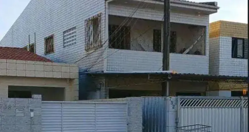 Casa Duplex Ampla na Torre – Ideal para Moradia ou Investimento!