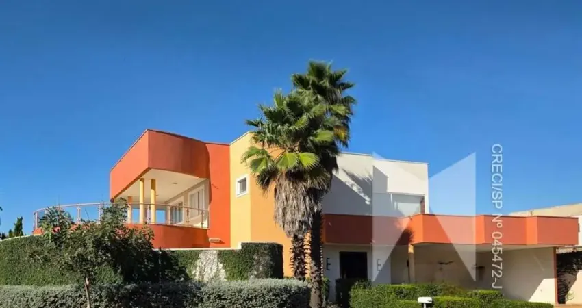 Condomínio Salto Grande 1 - Sobrado de Alto Padrão com 5 Dormitórios e Piscina no Cond. Salto Grande I