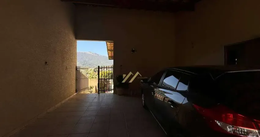 Casa térrea a venda, 3 quartos, 300m²a.t, 190m²a.c, r$ 960.000.00, recreio maristela - atibaia/sp.