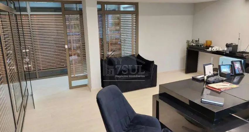 Espaçosa Sala Comercial à Venda em Vivendas, São José do Rio Preto