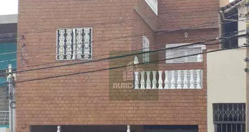 Casa ampla com 3 suites, 6 vagas de garagem, varanda , sacadas excelente preço