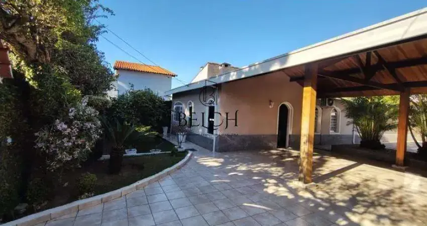 Casa para Venda em Jacareí, Jardim América, 3 dormitórios, 1 suíte, 3 banheiros, 4 vagas