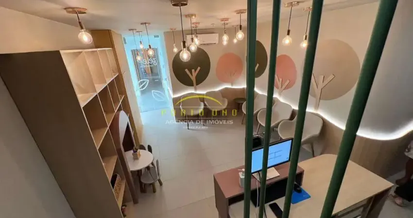 Sala pronta e reformada de alto padrão no Horto Office: 4 consultórios, 1 recepção, 3 banheiros, 2