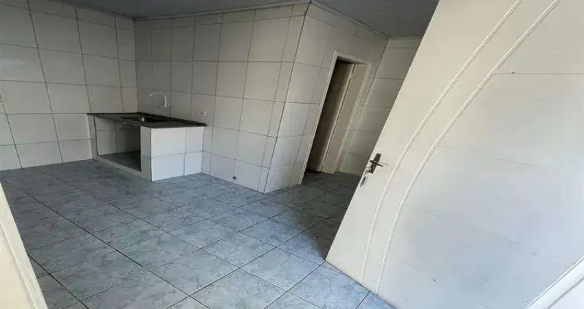 Casa com 1 quarto para alugar na Vila Brasilina, São Paulo