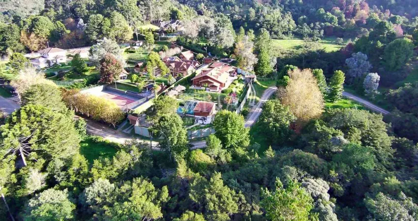 Casa com 3 quartos à venda na Estrada Municipal do Salto, 155, Vila inglesa, Campos do Jordão