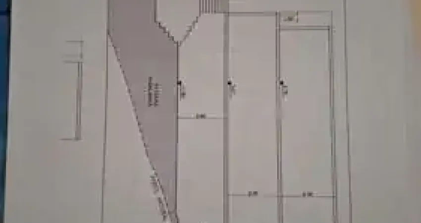 O Terreno Perfeito para Construir: Pronto para Obra e com Planta Aprovada! Chega de perder tempo com burocracia! Este terreno de 5,5m x 25m em bairro residencial de alto padrão de conveniência é a op