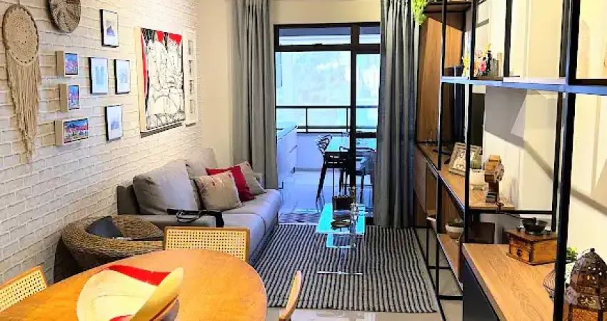 Lindo apartamento com móveis planejados à venda com 3 quartos, 1 suíte, 2 vagas - Bairro São Mateus - Juiz de Fora/MG