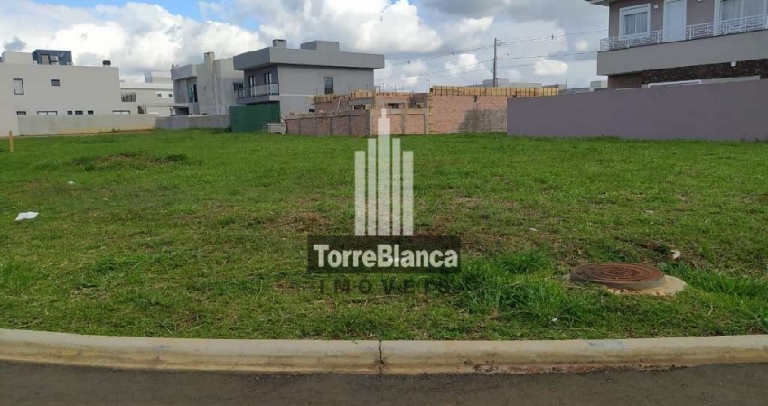 Terreno de Esquina no Parque Doman