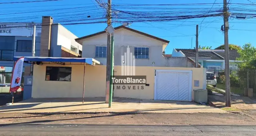 Casa à venda na Avenida Siqueira Campos