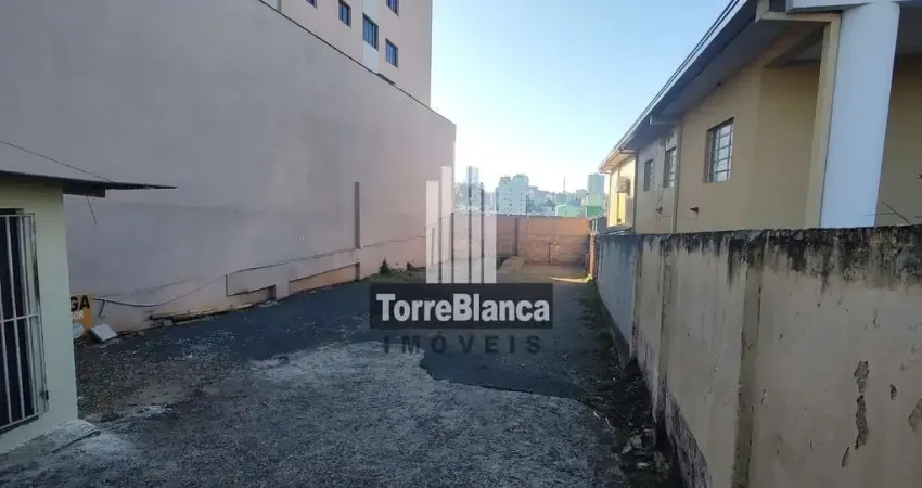 Terreno para locação, 330m², Ideal para estacionamento e lava car, Localização Privilegiada, Centro