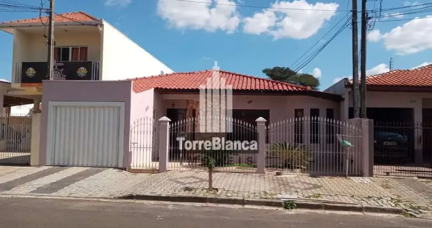 Casa com 4 dormitórios à venda, 152 m² por R$ 430.000,00 - Uvaranas - Ponta Grossa/PR