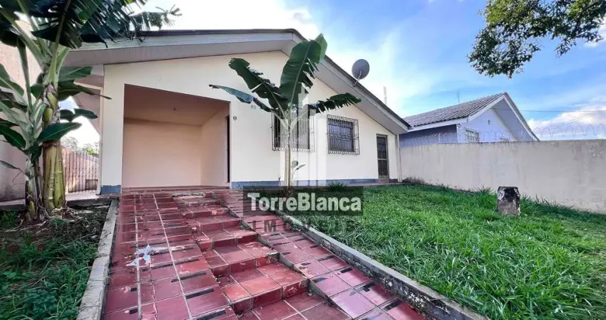 Casa à venda: 3 quartos, edícula com churrasqueira, 2 vagas de garagem, quintal amplo, 324 m² – Uva