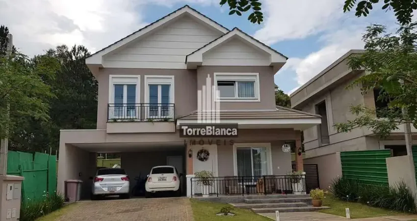 Sobrado para locação, 3 suítes sendo 1 master, 2 vagas de garagem, 240m², Condomínio Terras Alphavi