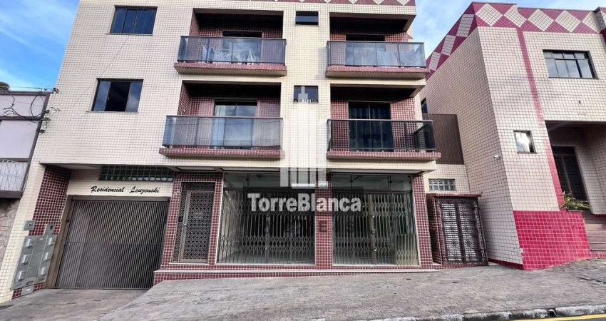 Sala ampla para locação com 2 banheiros e cozinha no Centro, Ponta Grossa, PR - 120 m².
