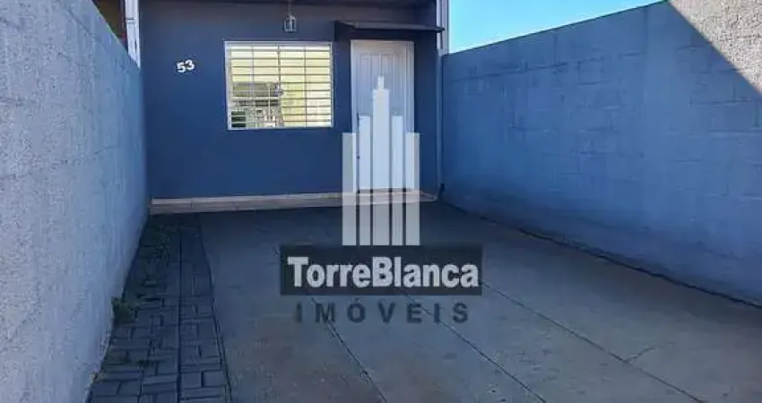 Sobrado à venda e locação, 2 quartos, 2 vagas de garagem, 130m² total, próximo à unicesumar, cará-c