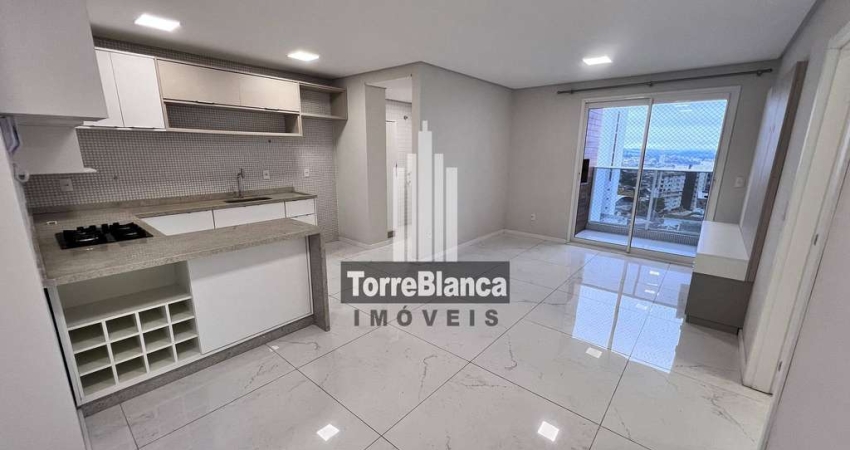 Apartamento Semimobiliado para locação, 3 quartos sendo 1 suíte, 2 vagas, Edifício Pablo Vilaró, Ce