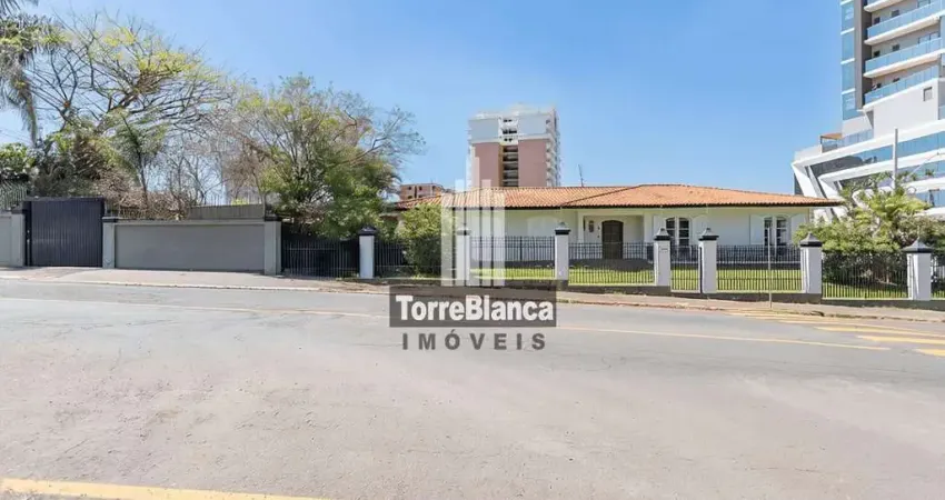 Casa comercial para locação, com 1.386 m² no jardim carvalho.