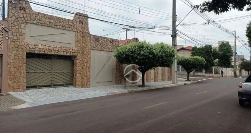 Casa com 3 dormitórios para alugar, 250 m² por R$ 6.000,00/mês - Jardim Adriana II - Londrina/PR