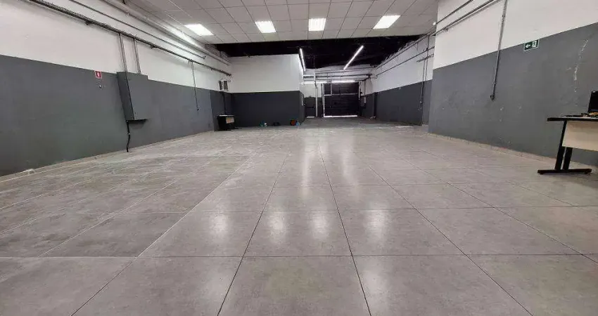 Barracão / Galpão / Depósito com 3 salas para alugar na Rua Gago Coutinho, Lapa, São Paulo