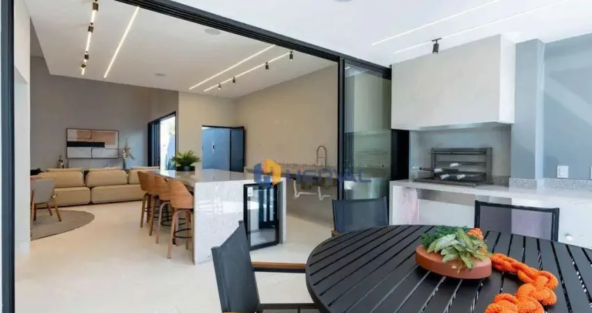 (Aceita troca) Casa com 3 quartos à venda, 228 m² por R$ 1.850.000 - Ouro verde I - Sarandi/PR