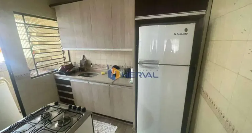 Apartamento com 2 quartos à venda, 59 m² por R$ 200.000 - Zona 07 - Maringá/PR