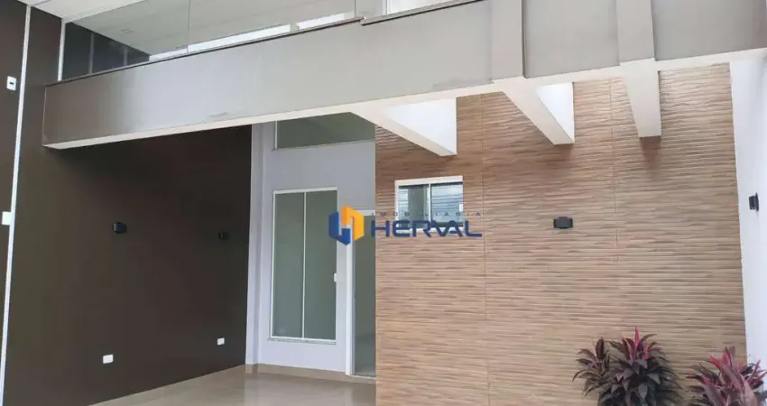 Casa com 3 quartos à venda, 105 m² por R$ 700.000 - Jardim Dias - Maringá/PR