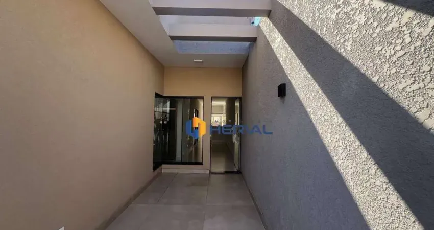 Casa com 3 dormitórios à venda, 74 m² por R$ 360.000 - Jardim Independência - Sarandi/PR