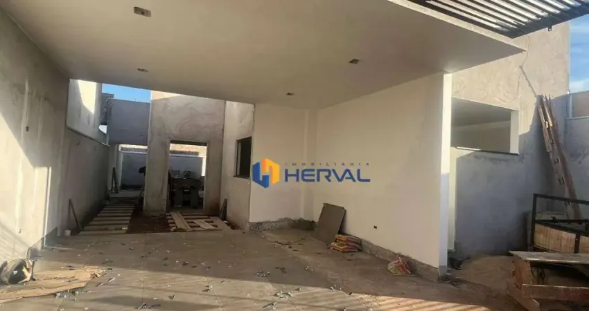Casa com 3 quartos à venda, 110 m² por R$ 650.000 - Jardim Campos - Maringá/PR
