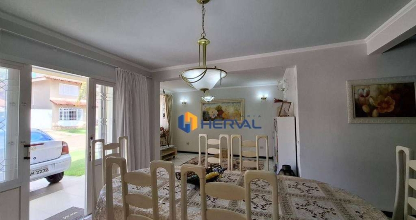 Sobrado com 3 dormitórios à venda, 189 m² por R$ 970.000,00 - Zona 05 - Maringá/PR