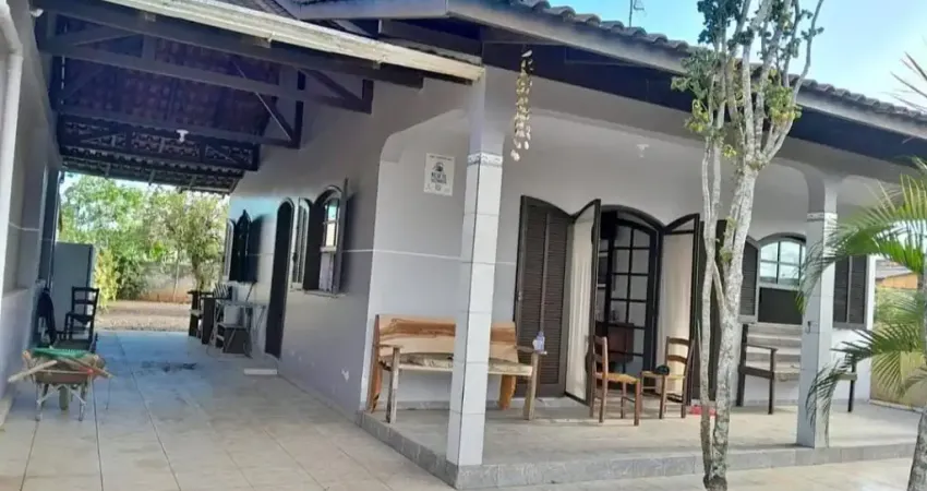 Casa com 2 quartos à venda na Barra do Sai, Itapoá 