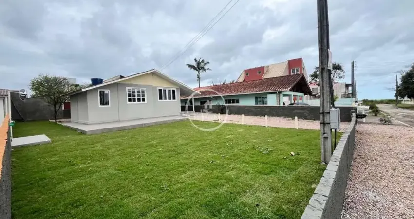 Casa com 3 quartos à venda no Paese, Itapoá