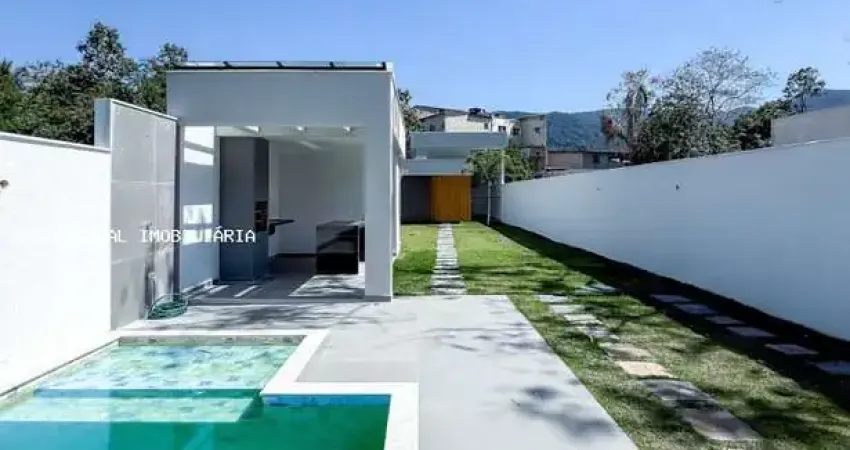 Casa para Venda em Rio de Janeiro, VARGEM GRANDE, 3 dormitórios, 3 suítes, 4 banheiros, 3 vagas