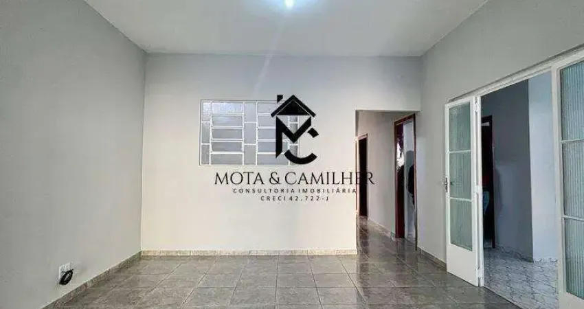 Casa com 3 quartos à venda na Rua Dom André Arcoverde, Jardim Maria Augusta, Taubaté