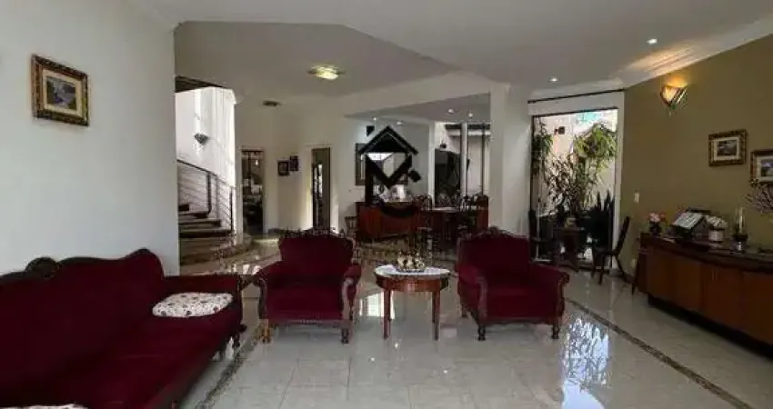 Sobrado com 5 dorms (2 suítes), gourmet e ofurô ? Taubaté Village