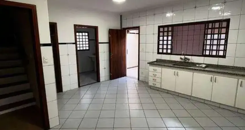 Casa com 3 quartos à venda na Rua Bahia, Vila São Geraldo, Taubaté