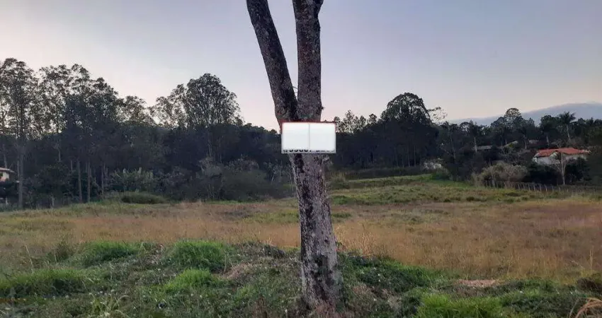 Terreno à venda na Rua Edgard Pereira Vianna, Chácaras Cataguá, Taubaté