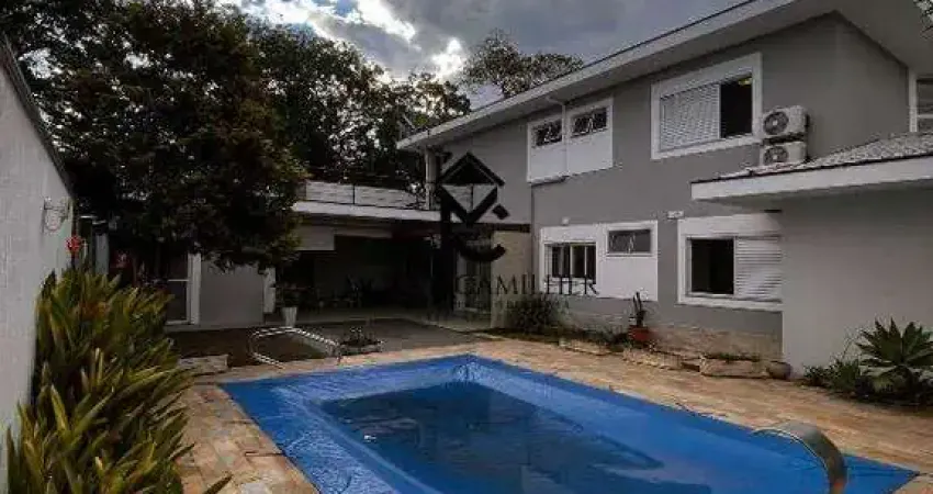 Casa com 4 Dormitórios Planejados á Venda no Condomínio Campos do Conde - Tremembé