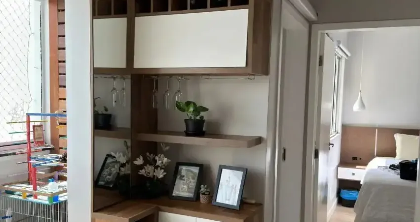 Apartamento à venda Mobiliado e Equipado Bairro Cordeiros parte Alta