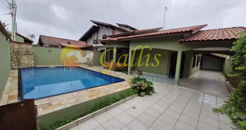 Casa para Venda em Praia Grande, Balneário Florida, 3 dormitórios, 1 suíte, 1 banheiro, 4 vagas