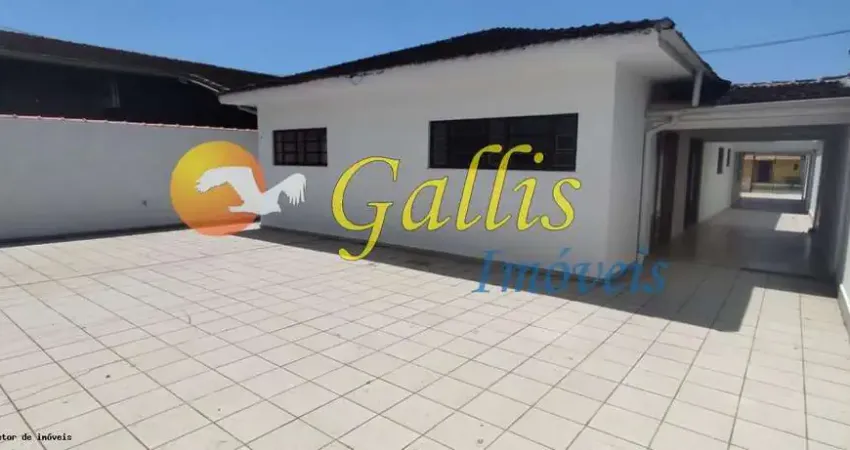 Casa para Venda em Praia Grande, Balneário Florida, 4 dormitórios, 2 suítes, 2 banheiros, 6 vagas