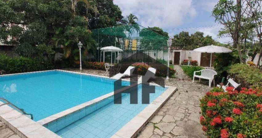 Casa de 273m², com 4 quartos à venda, localizada em Candeias - Jaboatão dos Guararapes - Pernambuco.