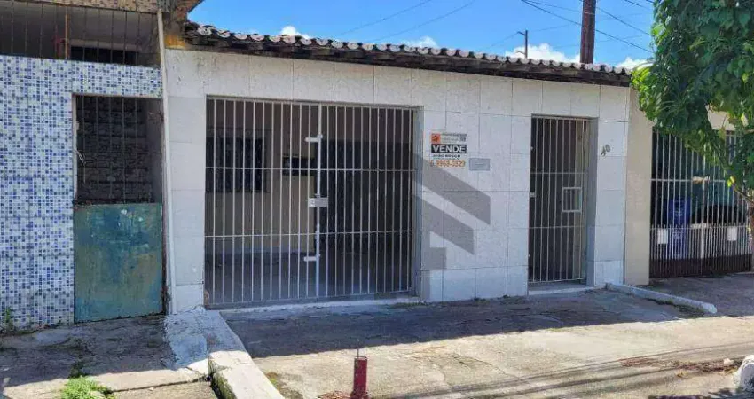 Casa de 176m² à venda, com 3 quartos, localizada na Vila Popular, Olinda - Pernambuco.